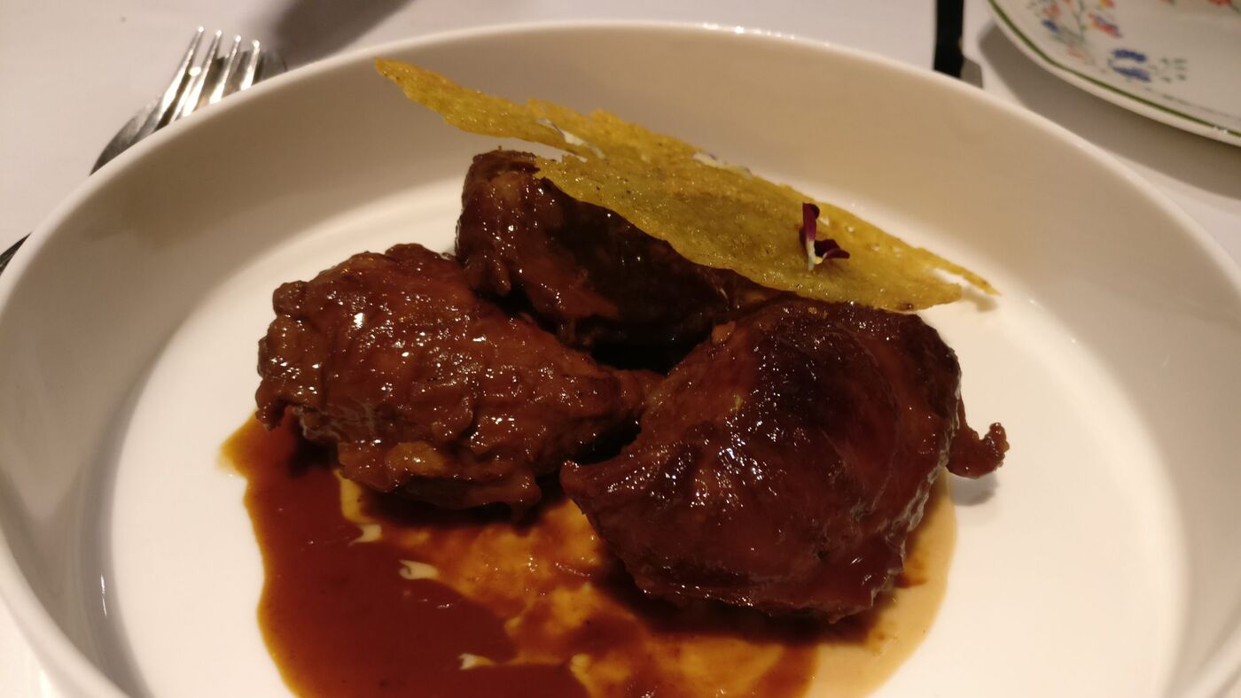 Carrillada ibérica al vino tinto